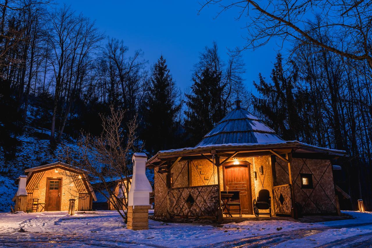 布莱德 Glamping Pibernik - Pr' Hostar酒店 外观 照片