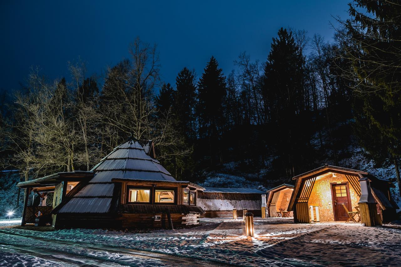 布莱德 Glamping Pibernik - Pr' Hostar酒店 外观 照片