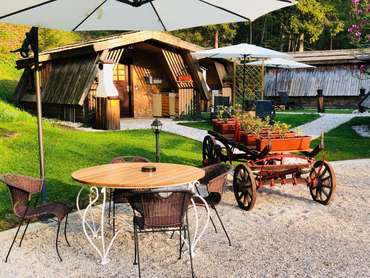 布莱德 Glamping Pibernik - Pr' Hostar酒店 外观 照片